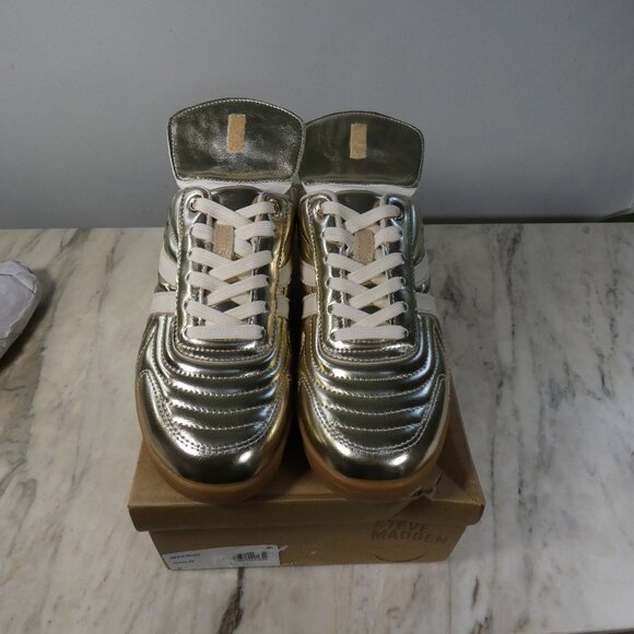 NiB Steve Madden Womens Madrid Gold Metalic Sneaker 9 - Picture 4 of 16